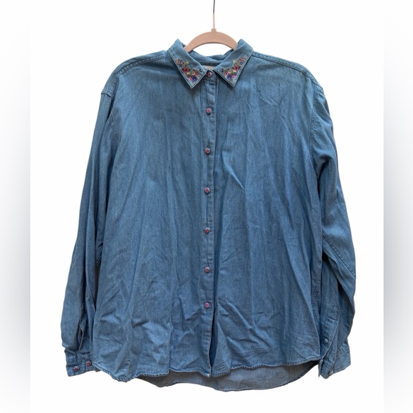 Northern Reflections Blue Floral Denim Shirt - Picture 2 of 5